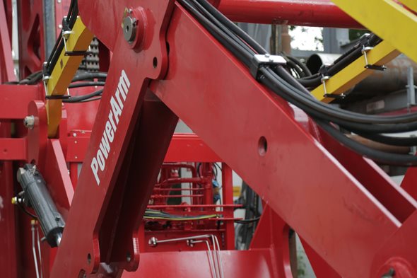 Tong and Iron Roughneck Positioning Devices